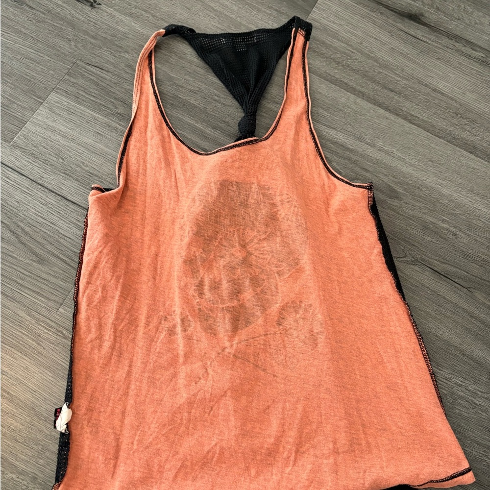 Pacific Sunwear Vibrant Women's Graphic Tank Tops - Picture 13 of 13